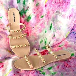 Brand New Steve Madden Beige w/ Pearls 3-Strap Slides Sandals